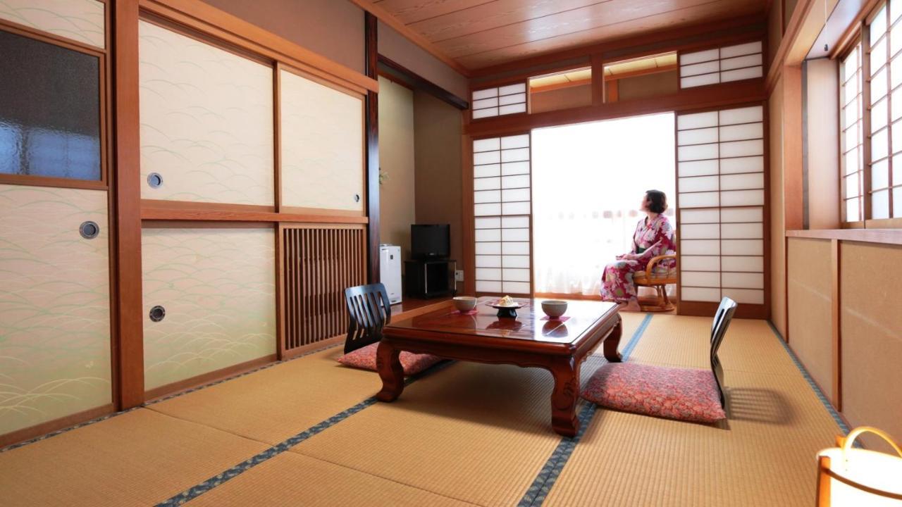 Baigetsu Ryokan Shimosuwa Екстер'єр фото
